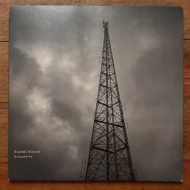 Longwave von Signal Hollow — Album-Cover